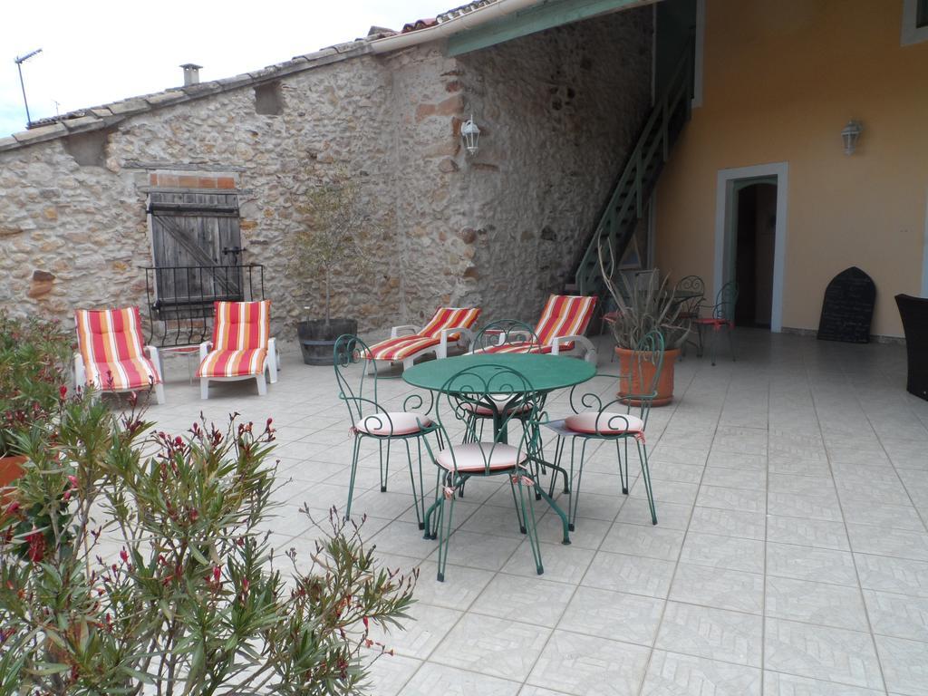 Clos Mazerolles Cruzy Bagian luar foto